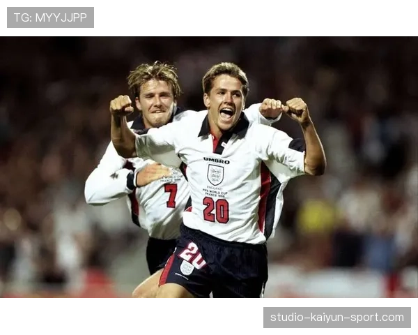 利物浦夺冠，欧文称赞红军传奇精神！，欧文在利物浦的进球